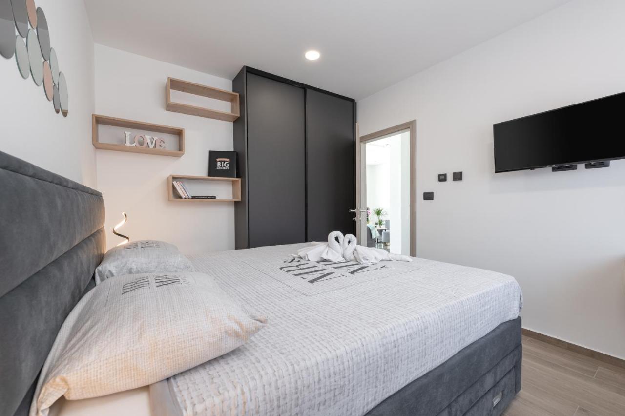 Green Luxury II With Heated Pool, Jacuzzi & Sauna Ruzici  Exterior foto